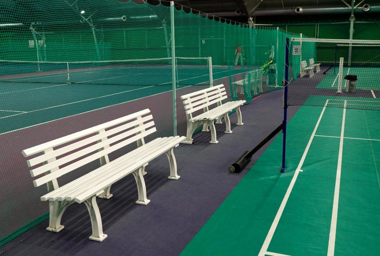 Penzion Prestige Tennis Park Frýdek-Místek Zewnętrze zdjęcie